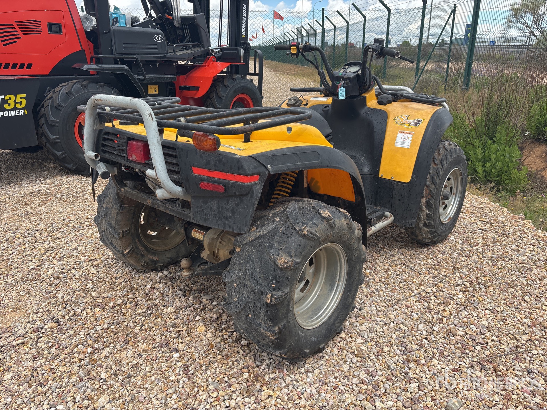 General Appearance with Picture, Right Rear Corner