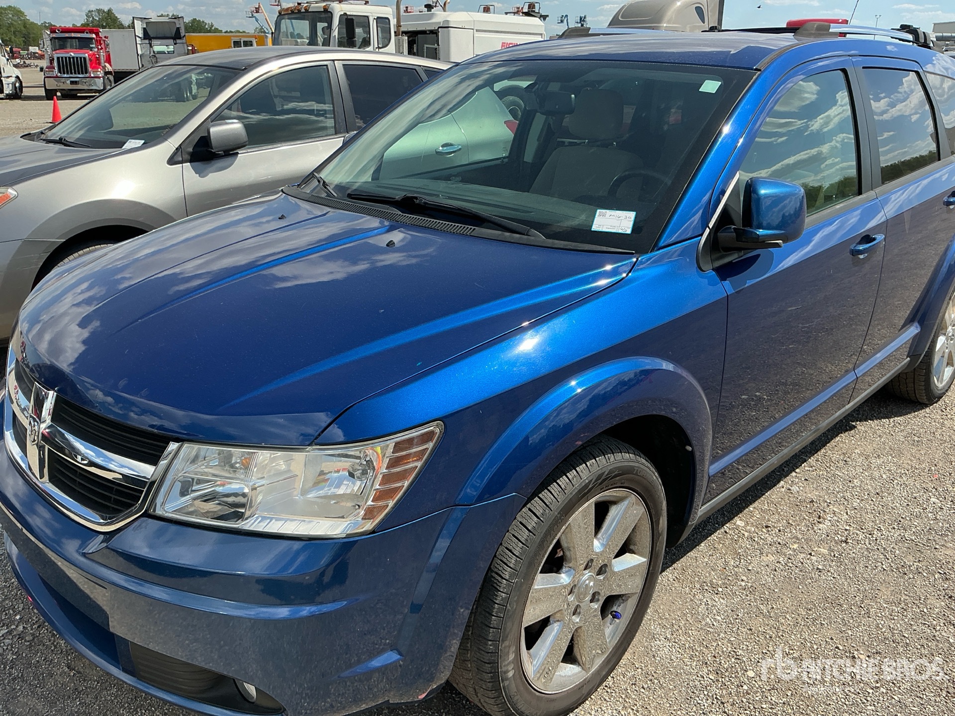 Photo of a 2010 Dodge JOURNEY