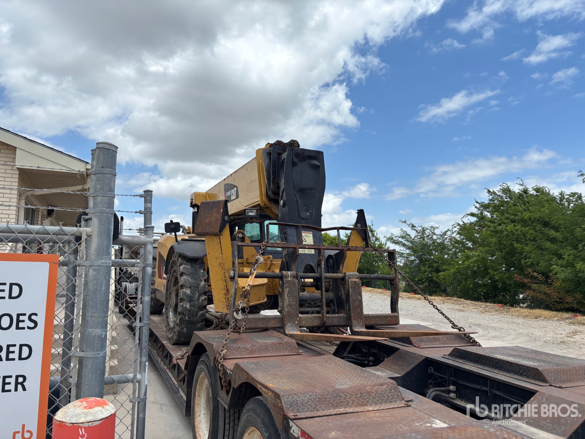 Photo of a 2014 Caterpillar TL1255C