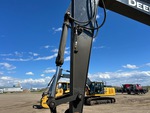 v2 Chassis - Excavator with