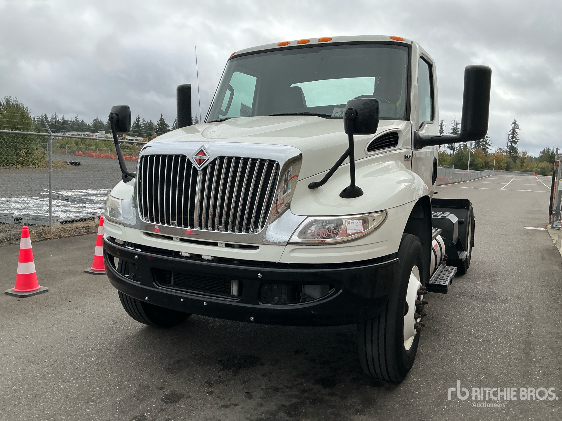 2020 International MV607