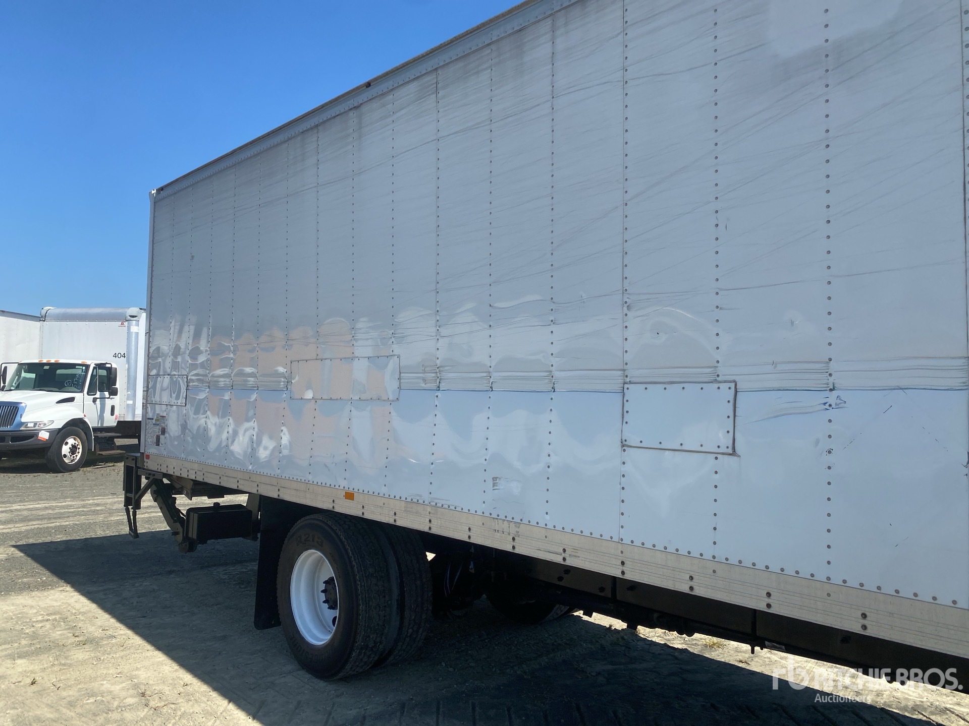 2020 Freightliner M2 106