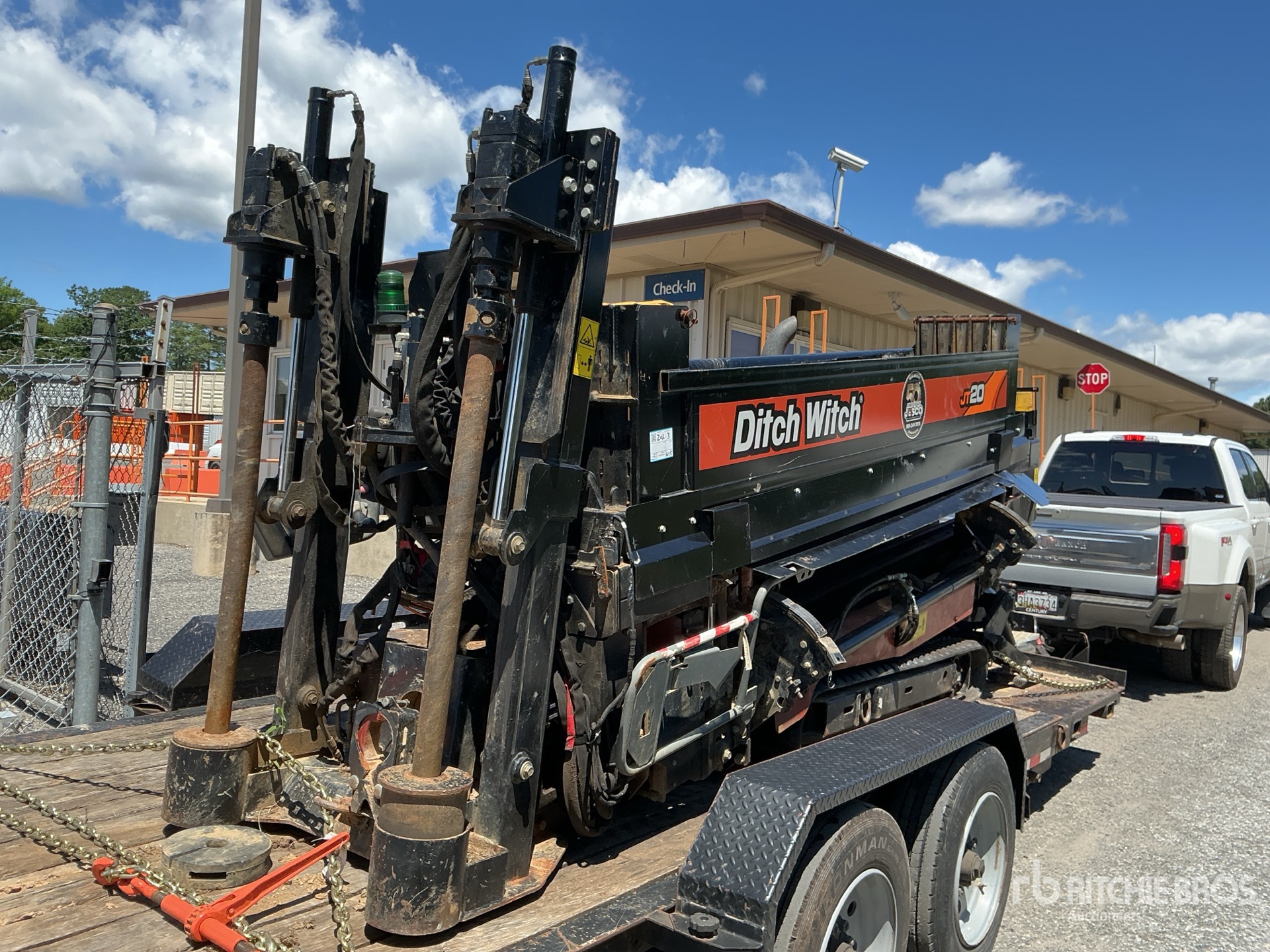 Photo of a 2022 Ditch Witch JT20