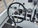 Dash/Console with Controles de la dirección