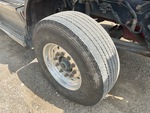 Underbody with Right Steer Tire