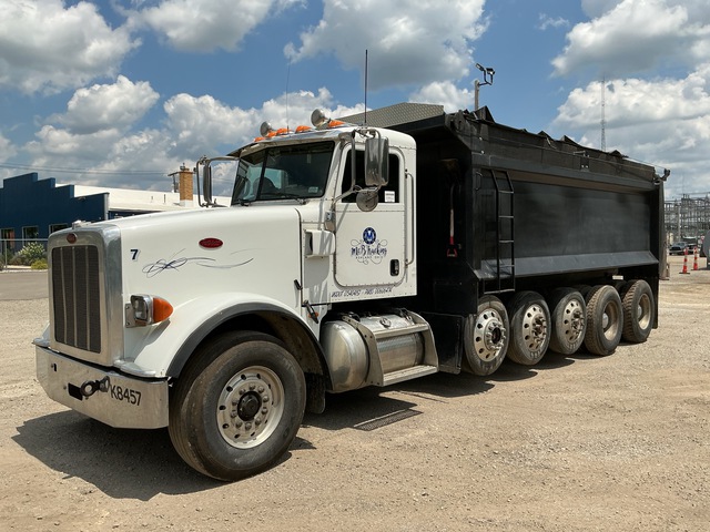 2015 Peterbilt 367 12x4 Five Axle Dump Truck 2015 Peterbilt 367 12x4 Five Axle Dump Truck