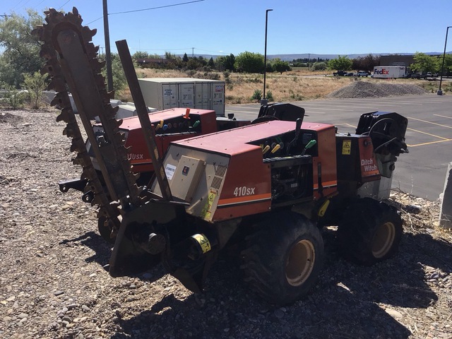 2004 Ditch Witch 410 SX D 4x4 Trencher (Inoperable)
