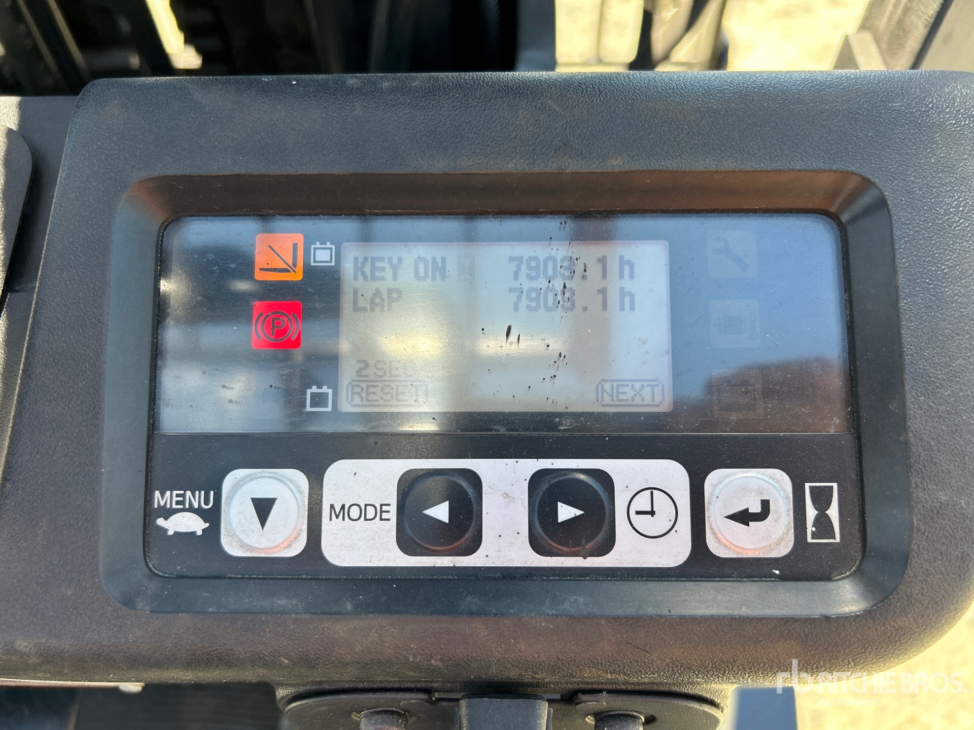 General Appearance with Hour Meter / Odometer