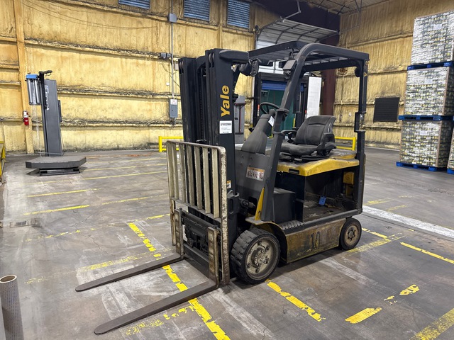2010 Yale ERC050VG Electric Forklift