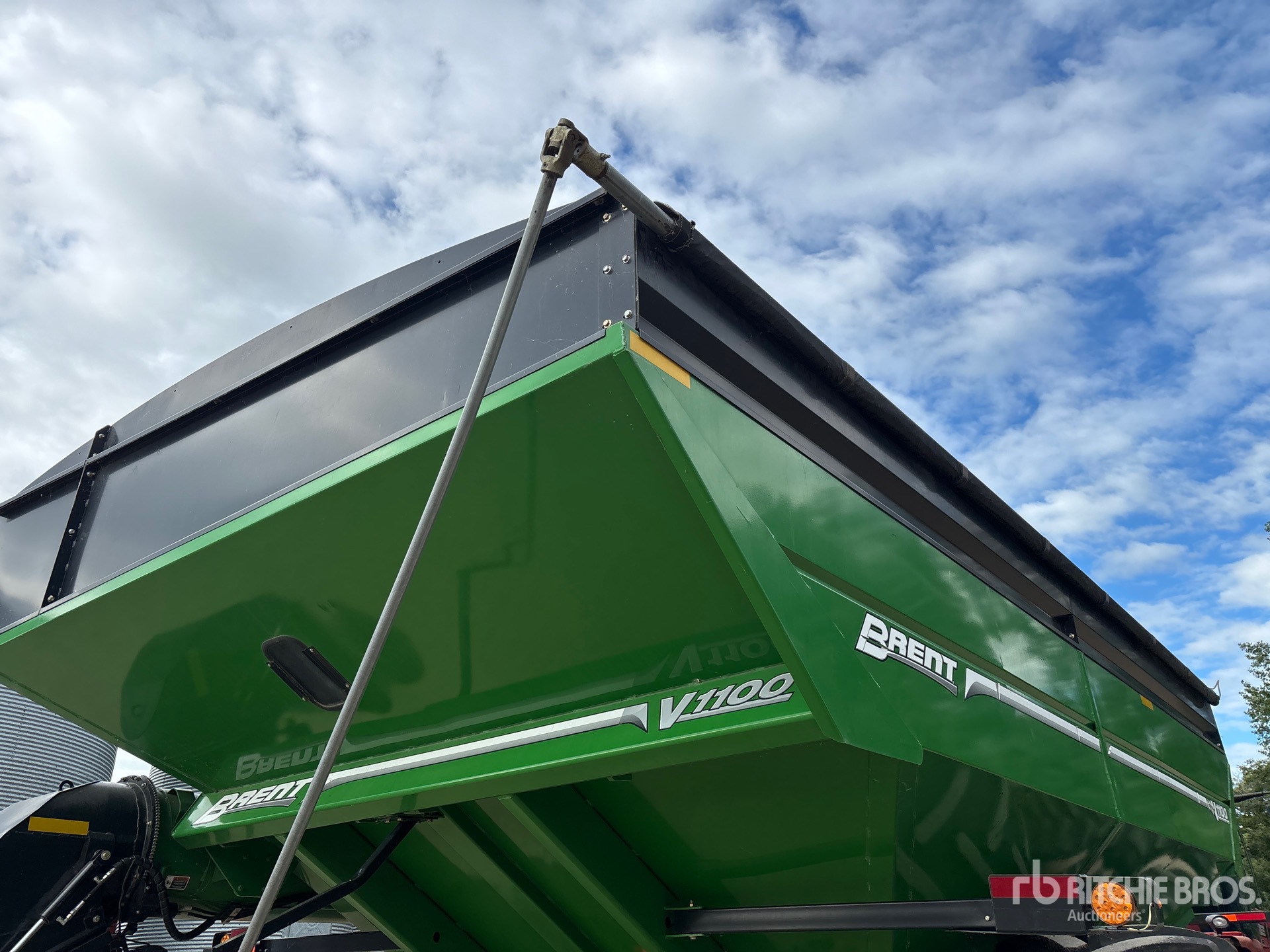 2019 Brent V1100