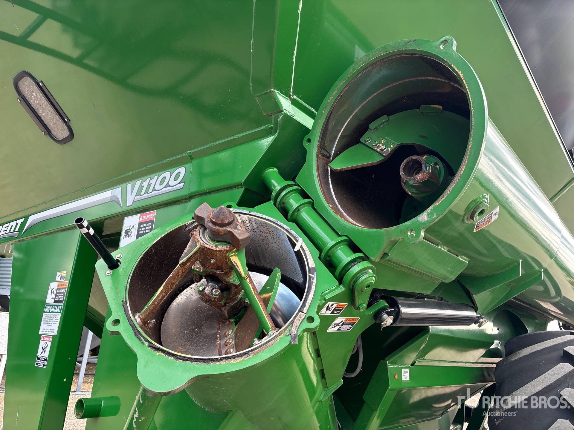 2019 Brent V1100