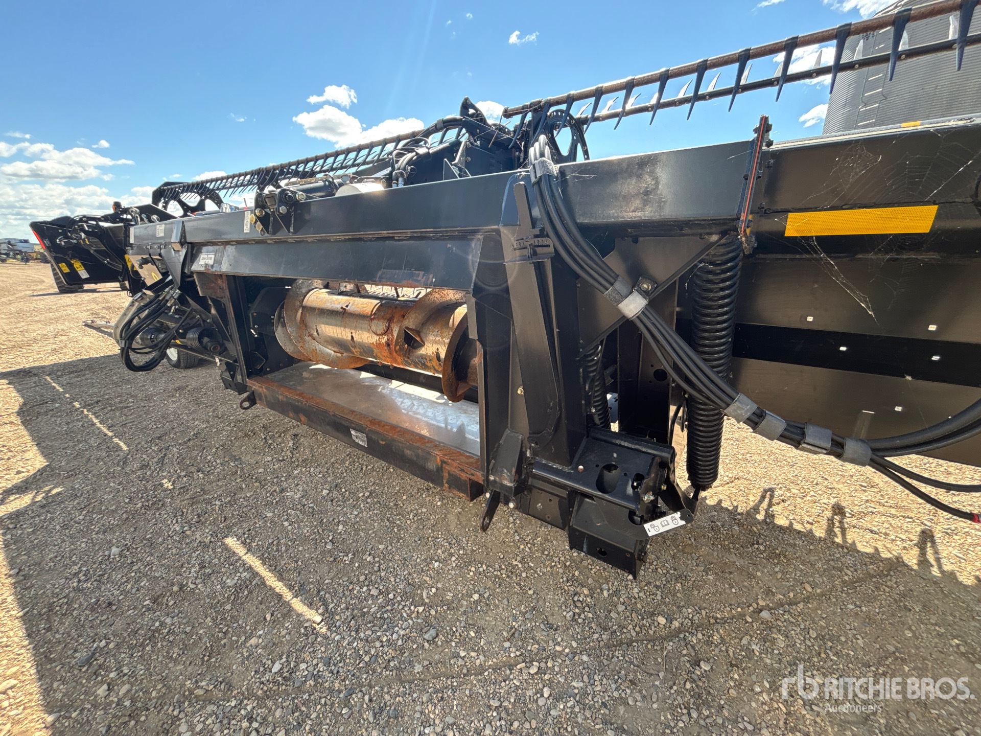 2013 Macdon D65-D