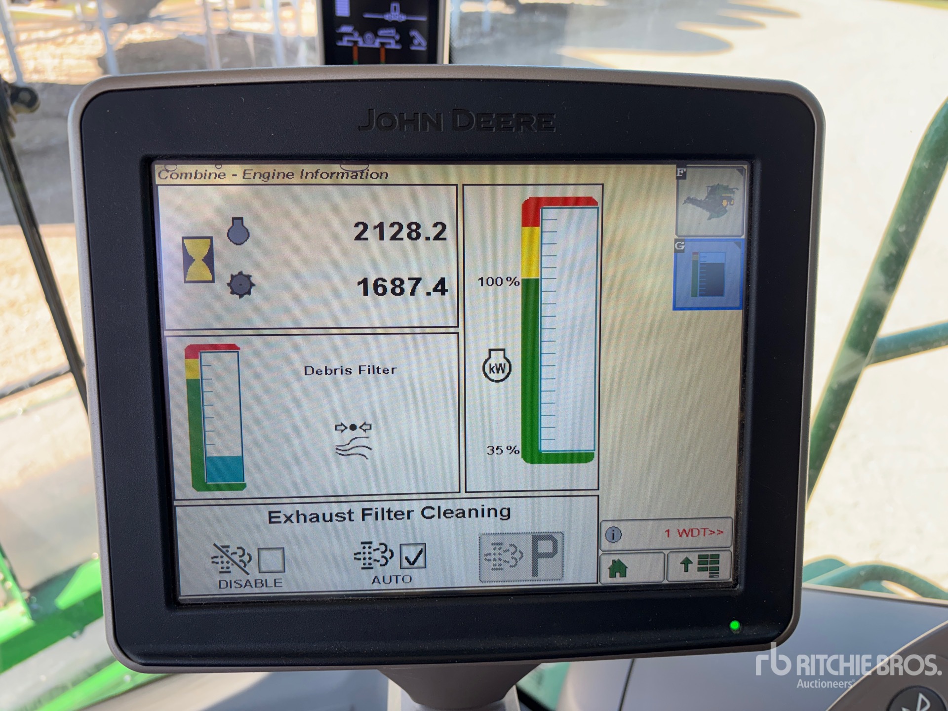 2017 John Deere S690