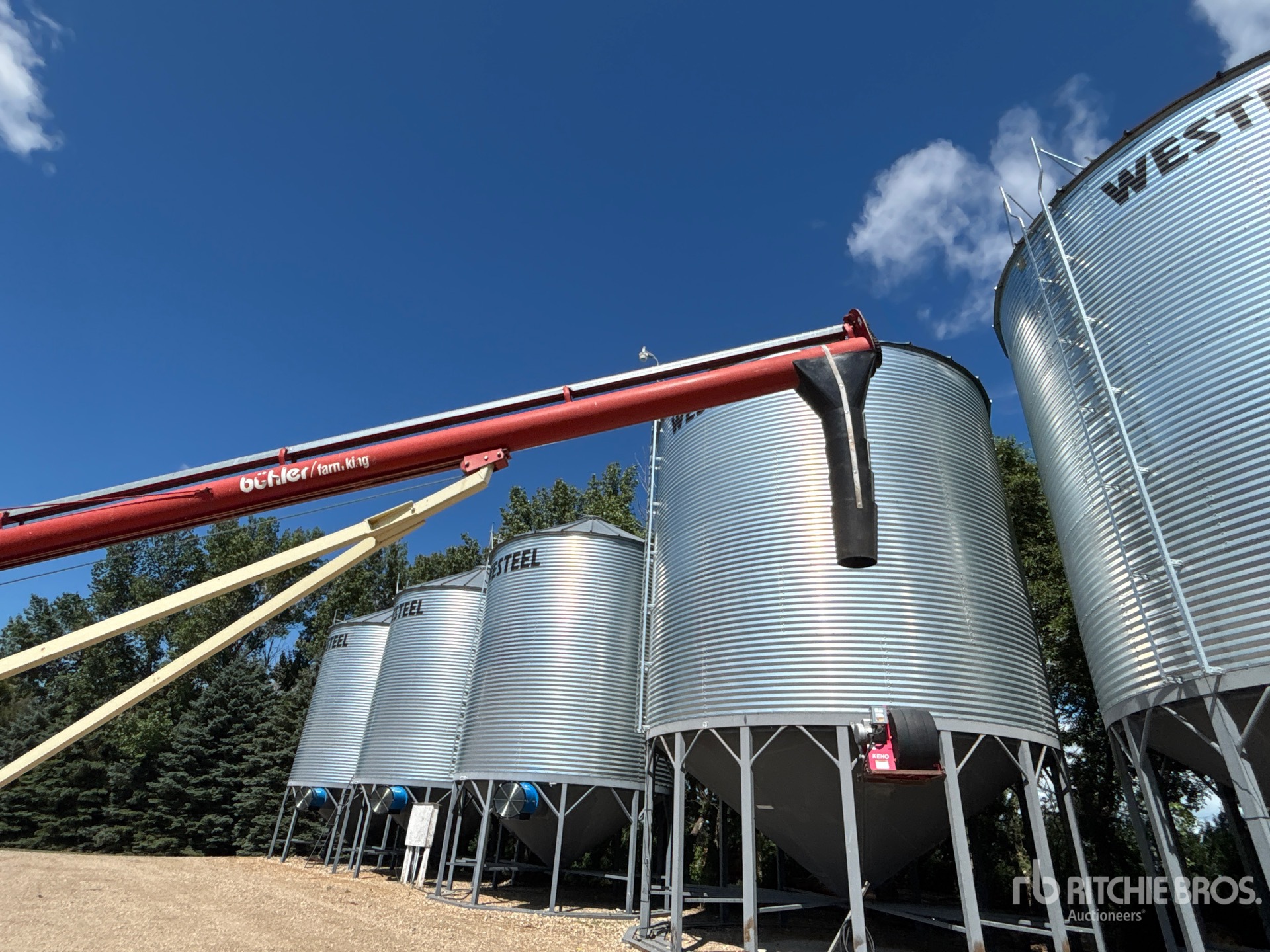2007 Buhler 851