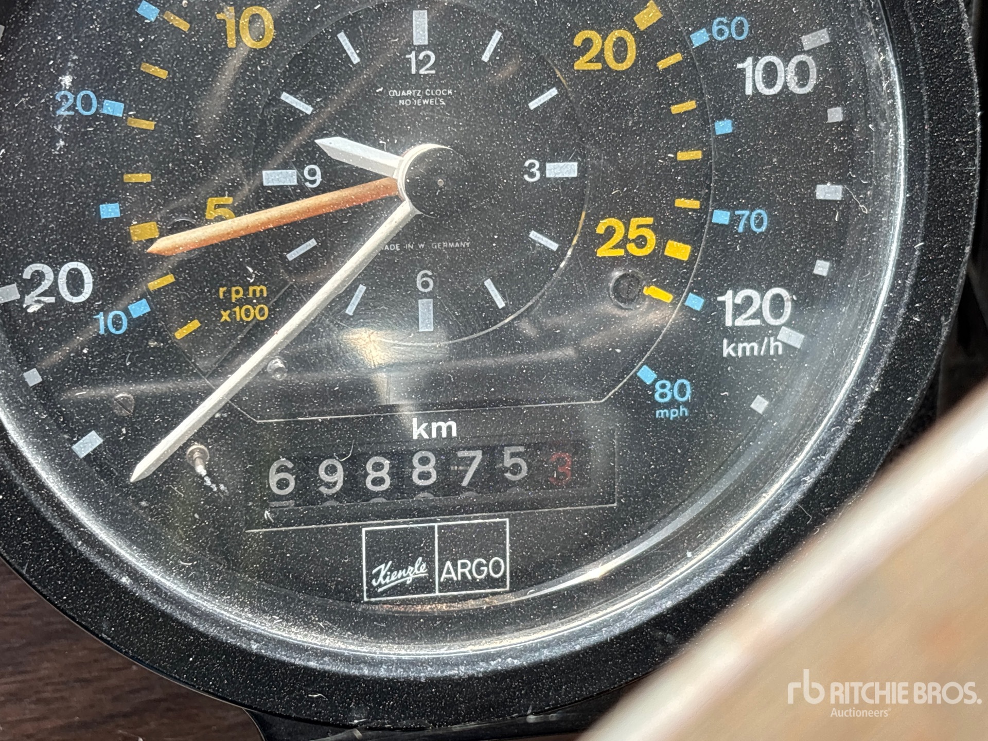 1985 Ford 9000