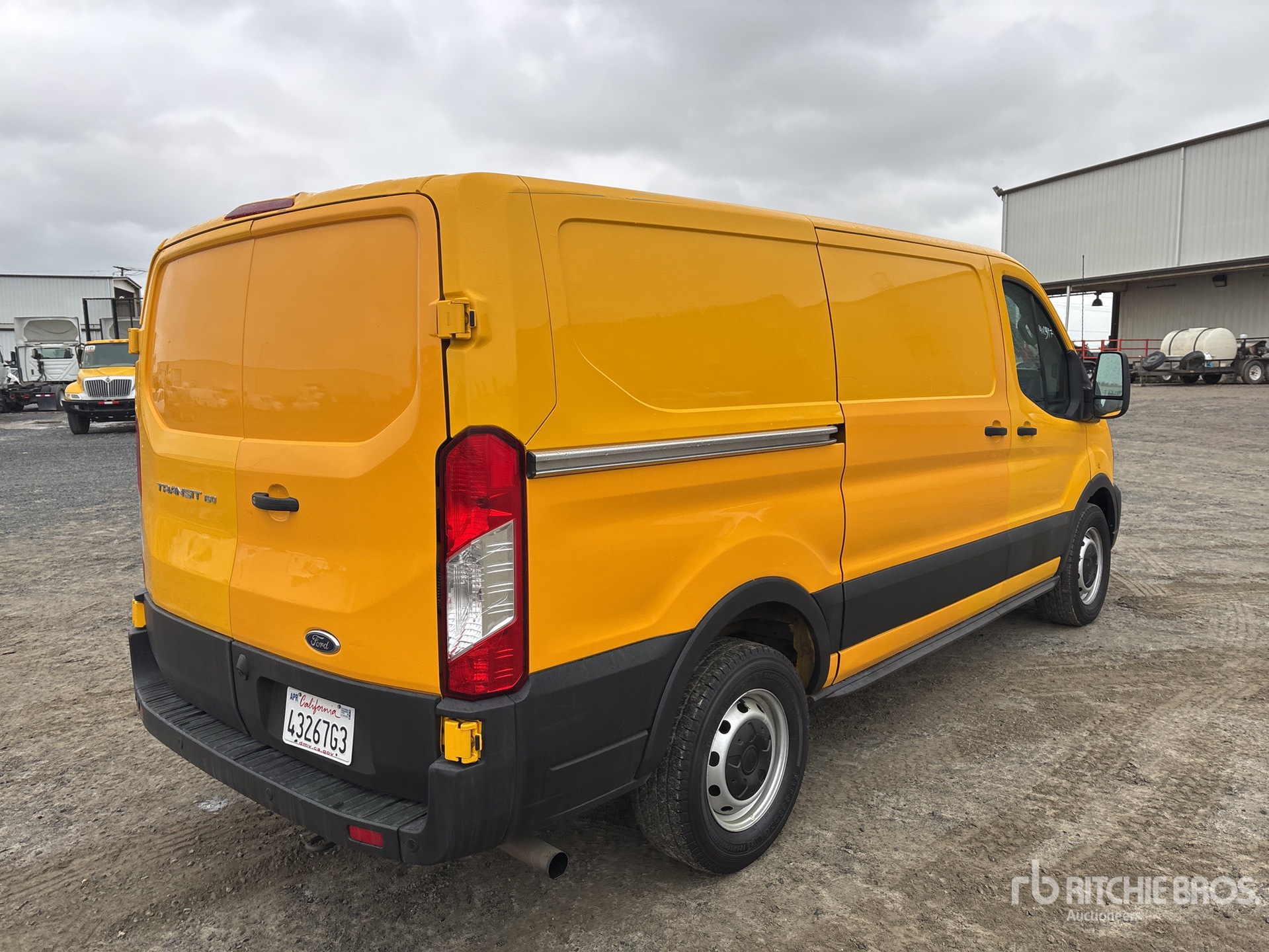General Appearance with Picture, Right Rear Corner