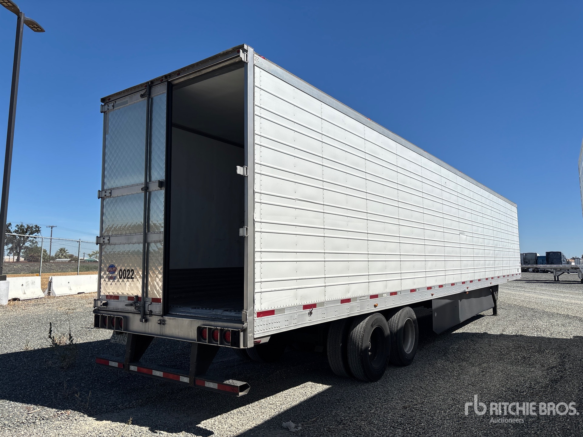 2024 Utility 3000R