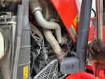 Engine with Auspuffanlage