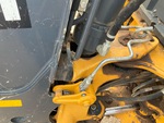 Chassis with Dispositivo di bloccaggio del braccio (escavatore a cucchiaia rovescia)