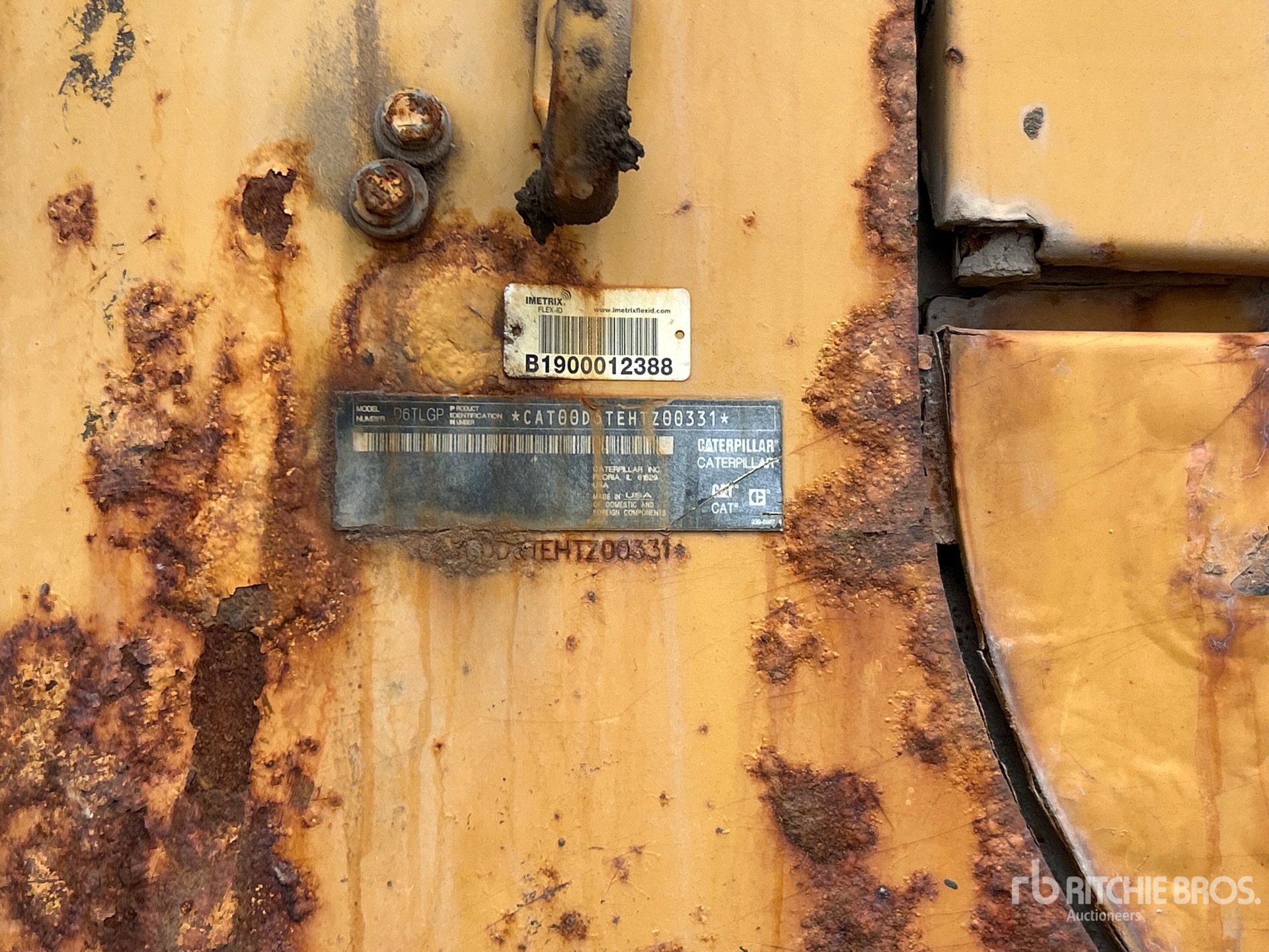 Photo of a 2015 Caterpillar D6TLGP