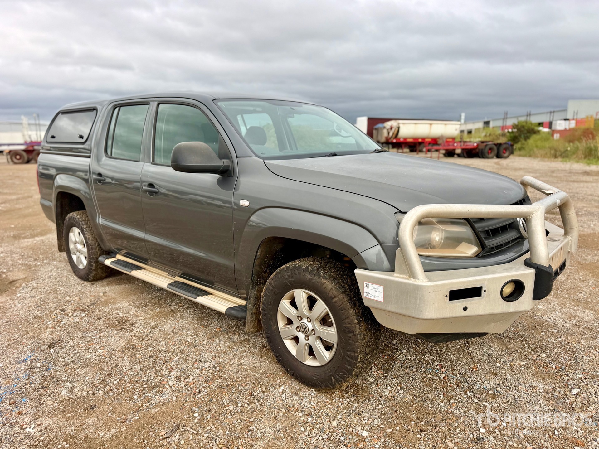 General Appearance with Picture, Left Front Corner