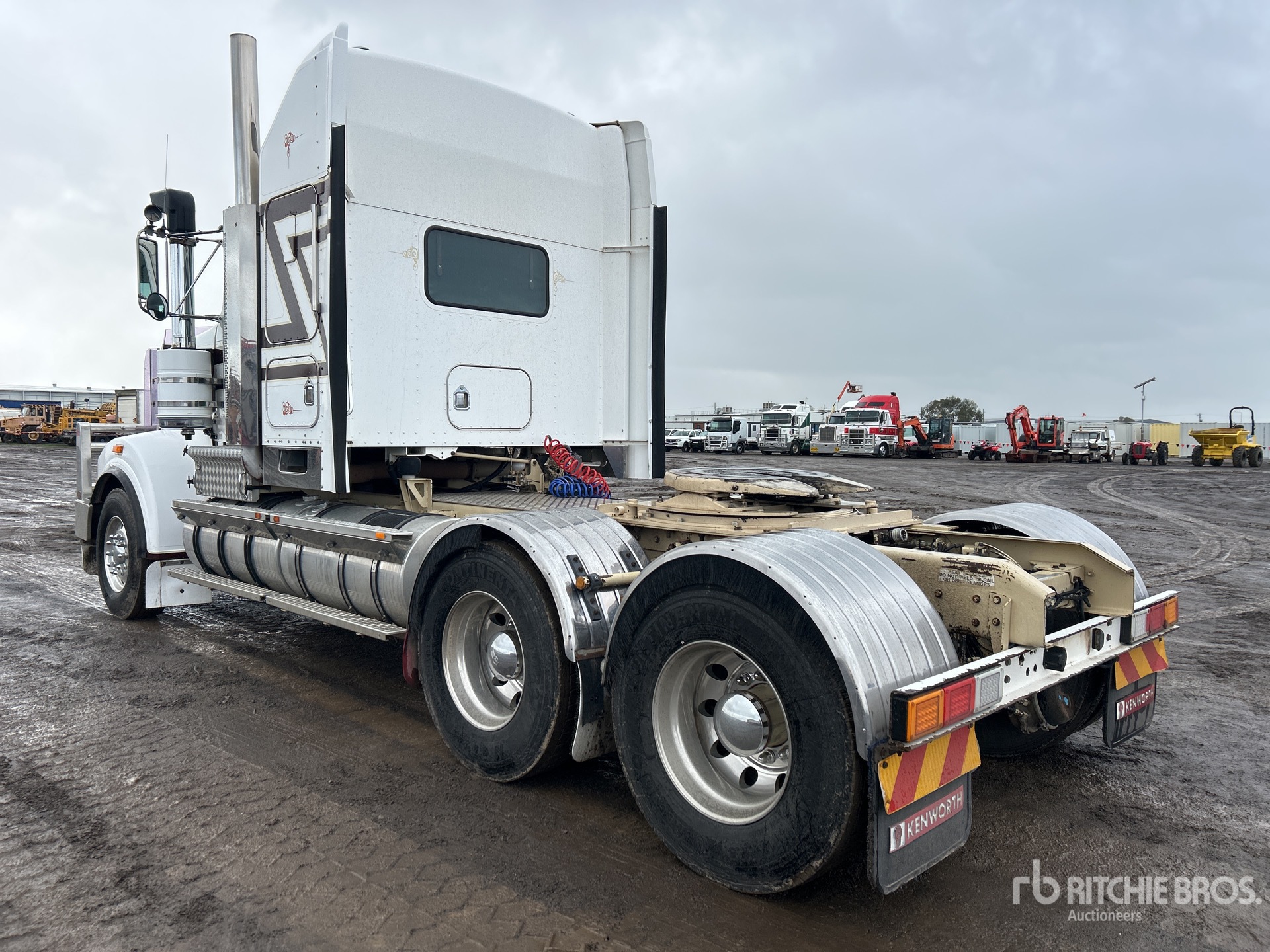 General Appearance with Picture, Right Rear Corner