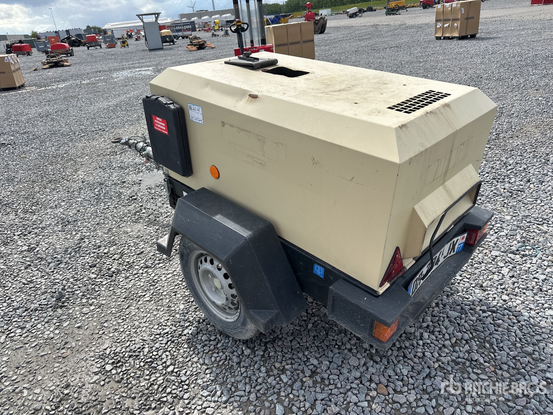 General Appearance with Picture, Left Rear Corner