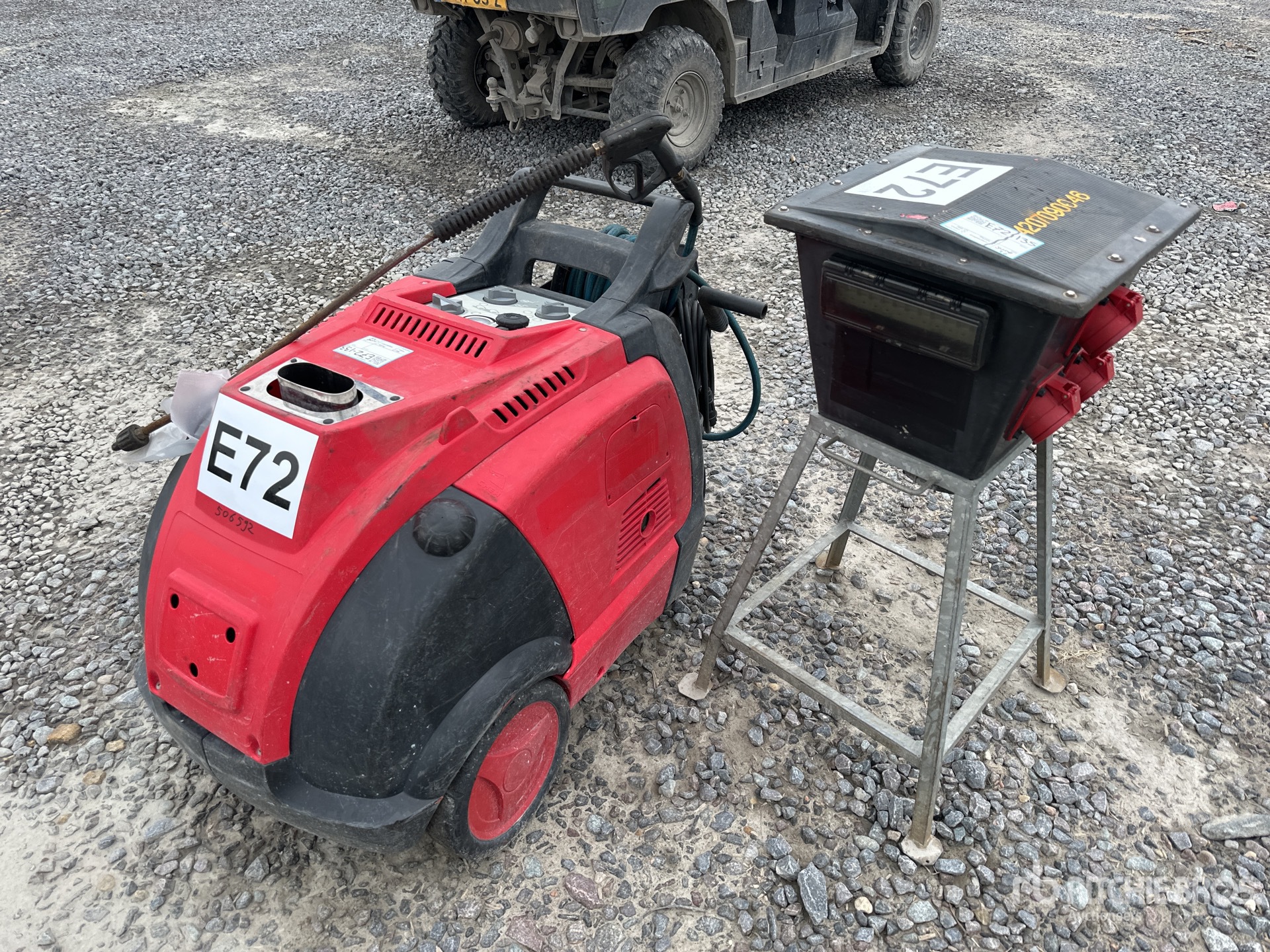 General Appearance with Picture, Left Front Corner