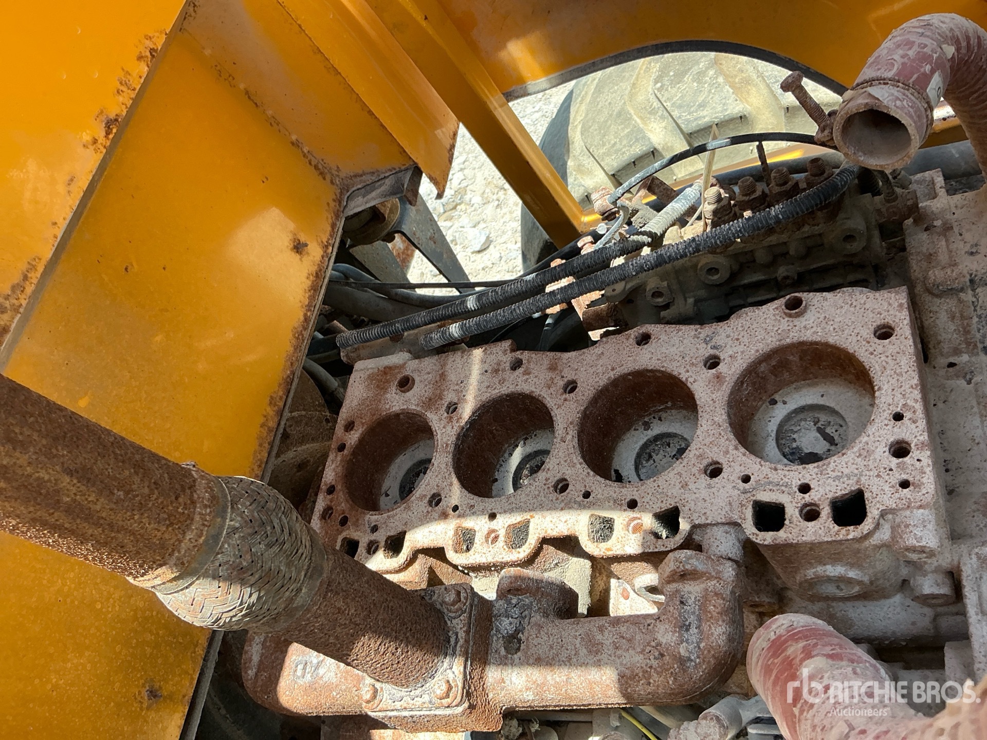 Engine with
