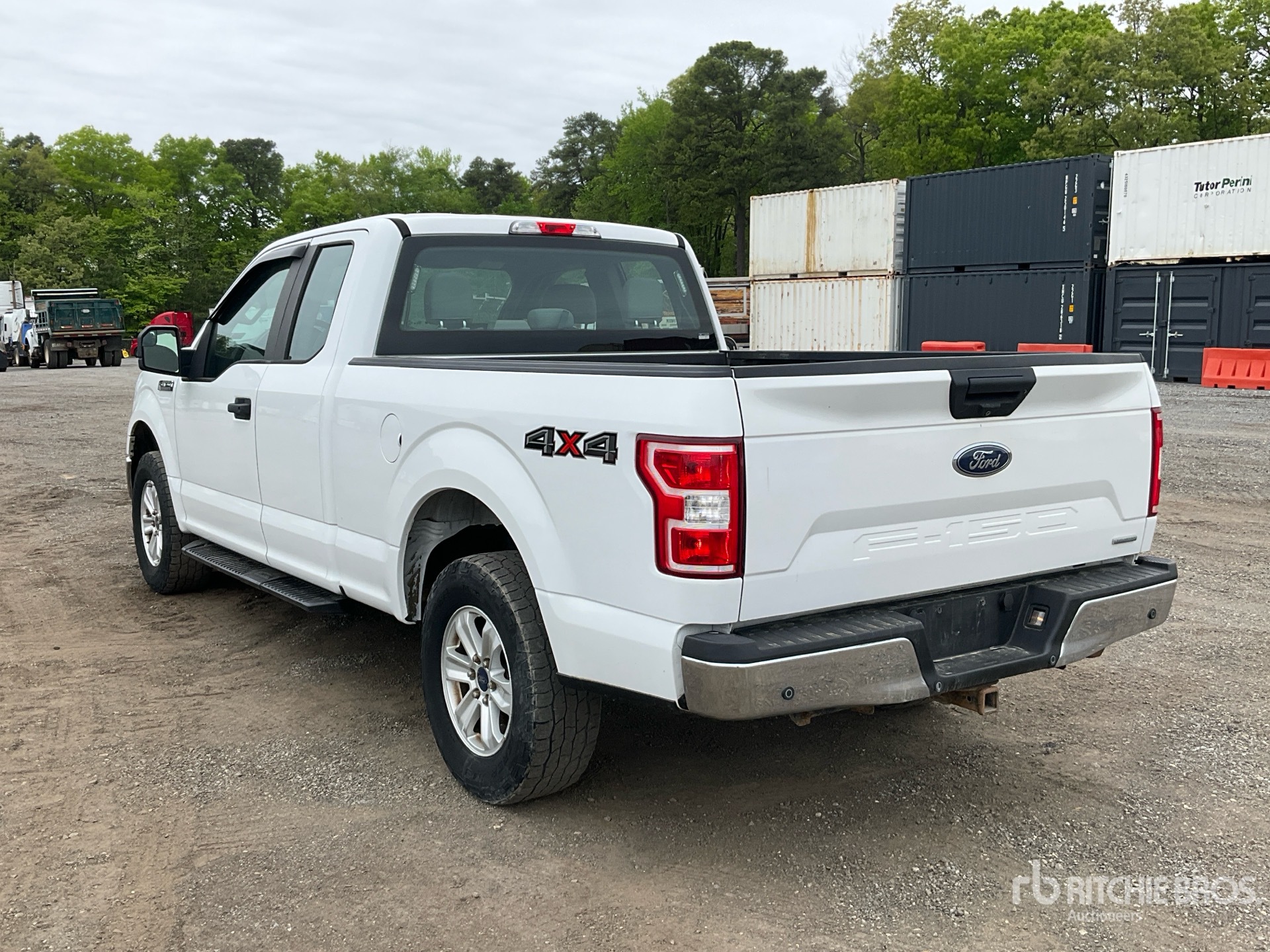 General Appearance with Picture, Left Rear Corner