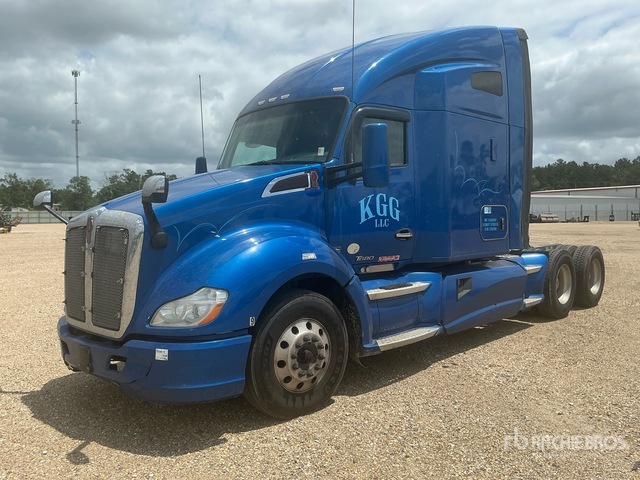 2017 Kenworth T680 6x4 T/a Sleeper Truck Tractor