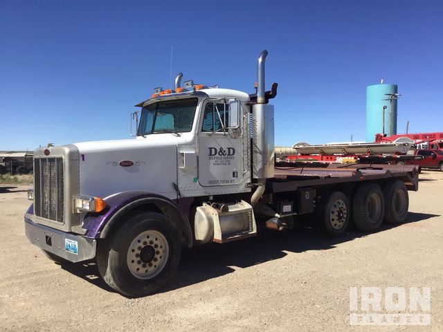 2000 Peterbilt 378 8x4 Winch Truck