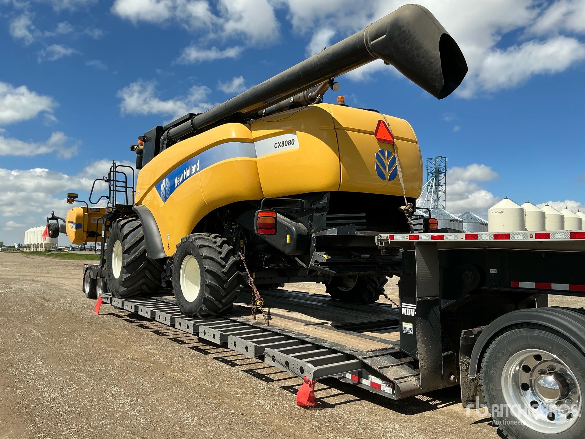 Photo of a 2010 New Holland CX8080
