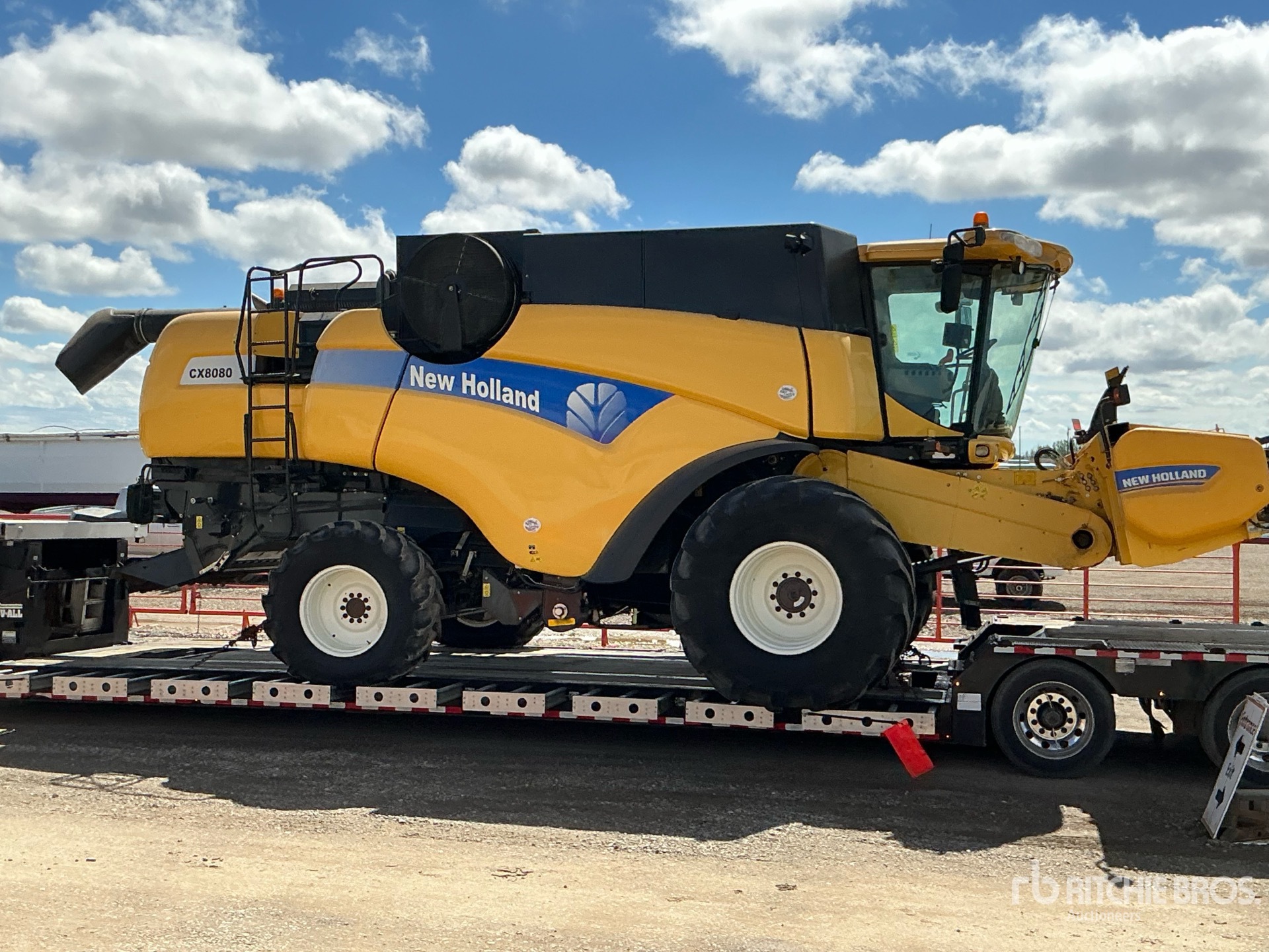 Photo of a 2013 New Holland CX8080
