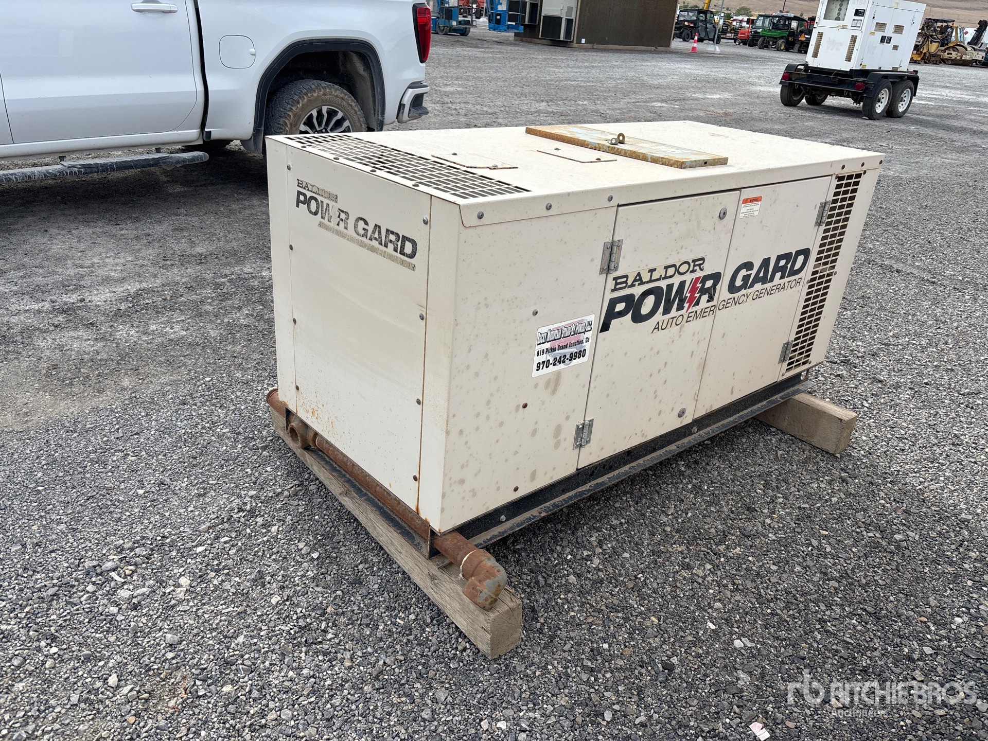 General Appearance with Picture, Left Rear Corner