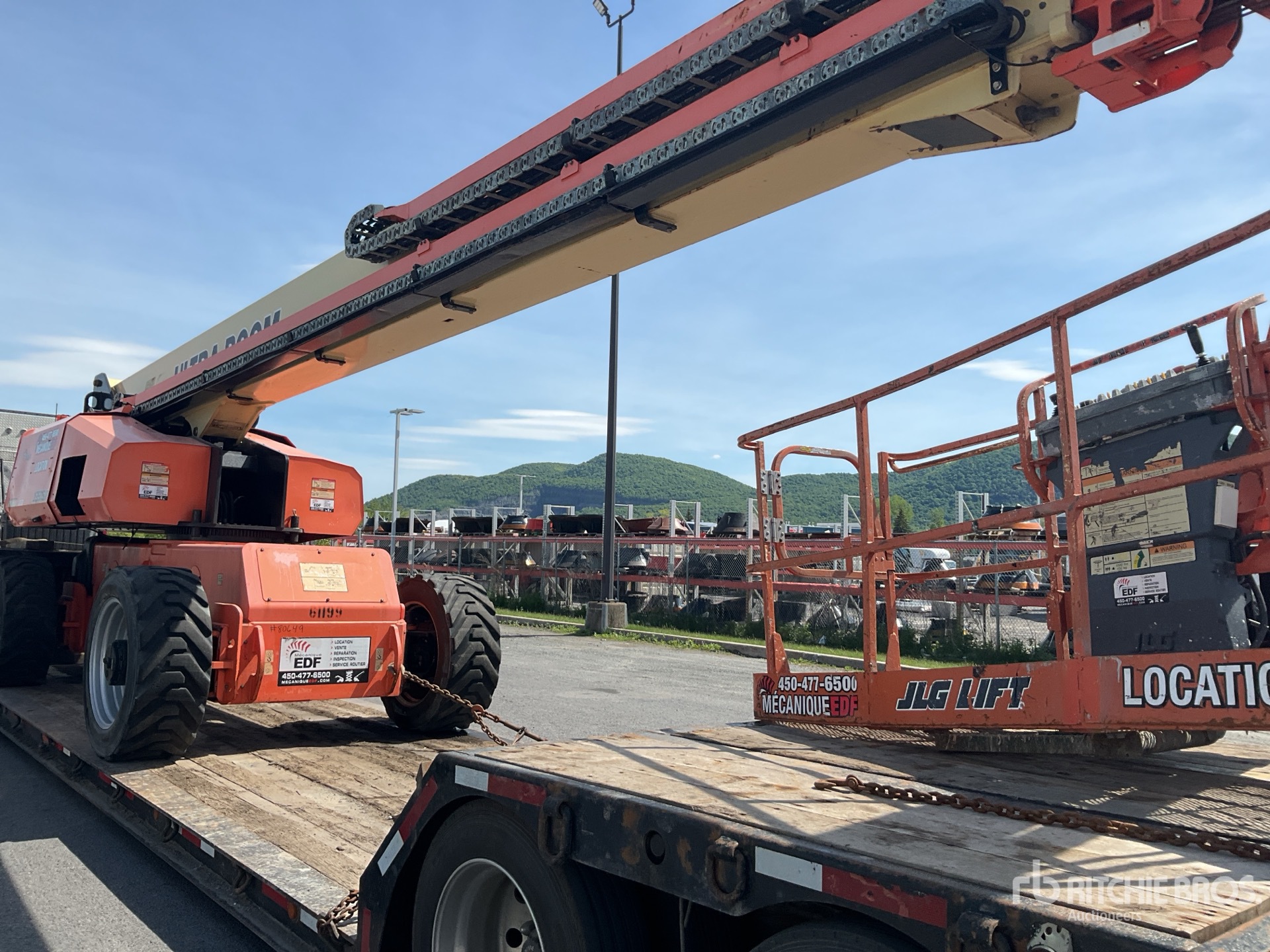 Photo of a 2012 JLG 1350SJP