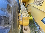 Drivetrain: Motor grader with Rear Tandems (Chain Drives)