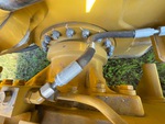 Drivetrain: Motor grader with