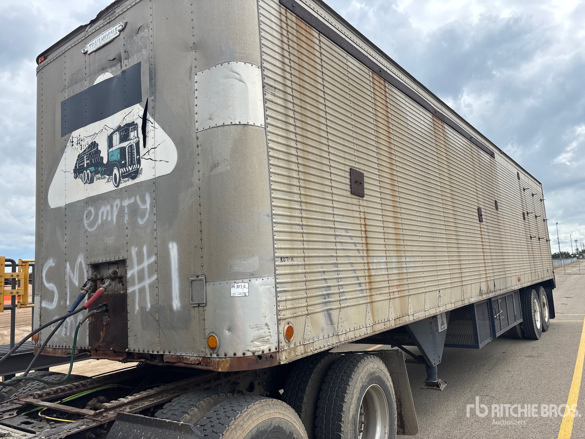 Photo of a 1968 Trailmobile T/A Tool Crib