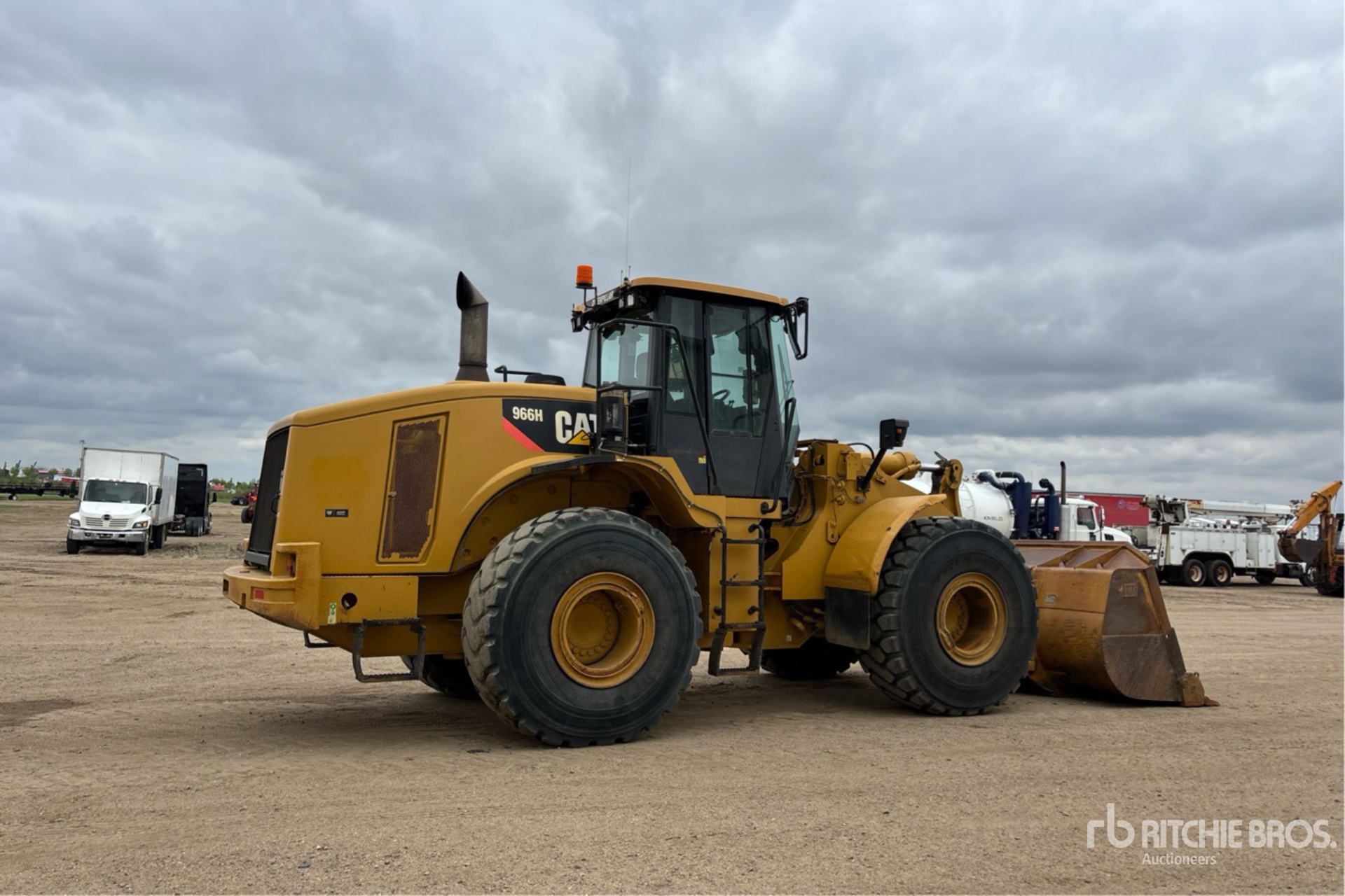 Photo of a 2008 Caterpillar 966H
