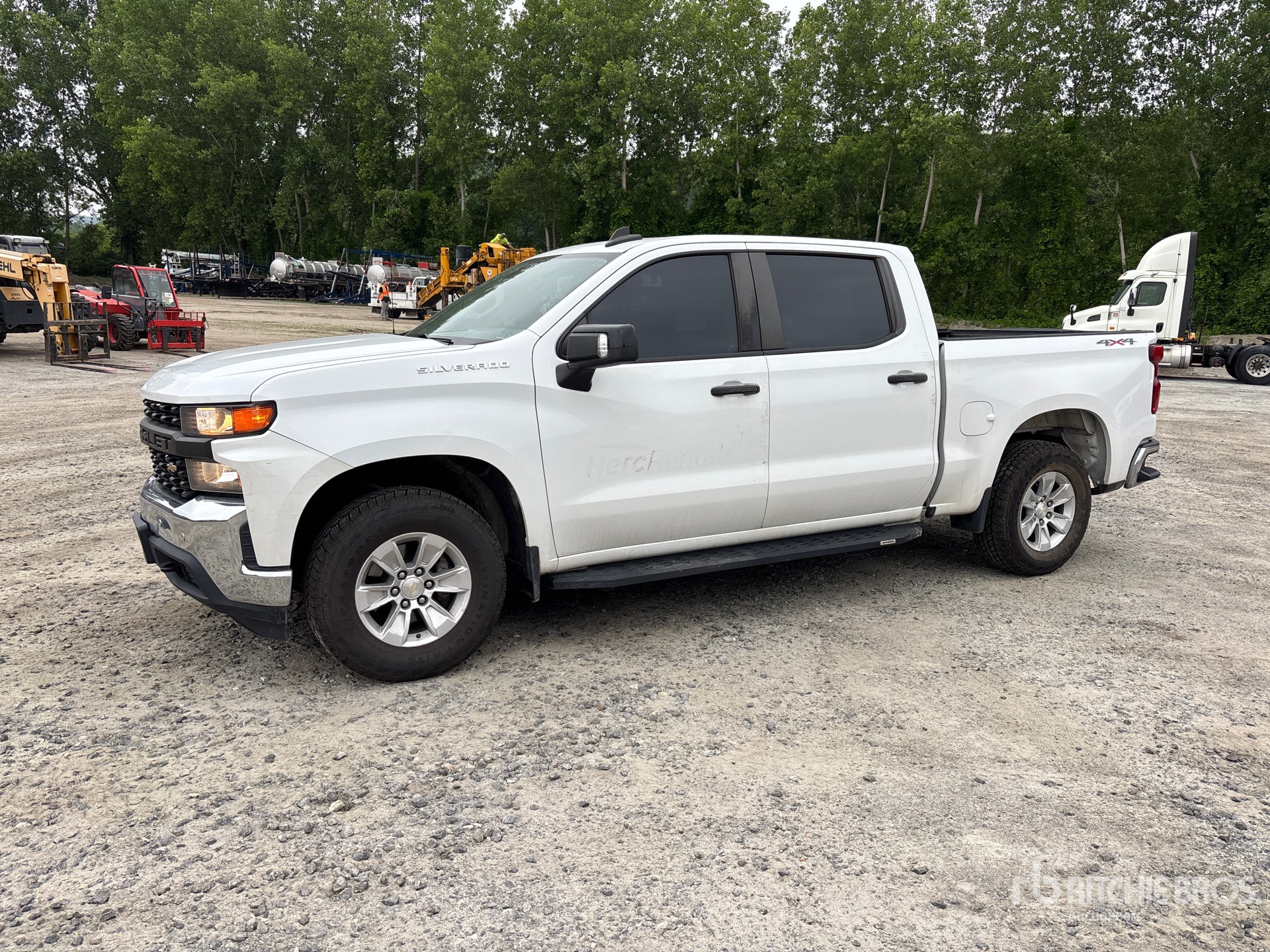 General Appearance with Featured Photo