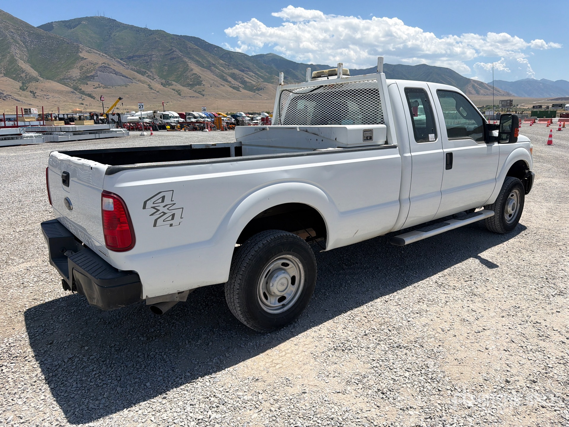 General Appearance with Picture, Right Rear Corner