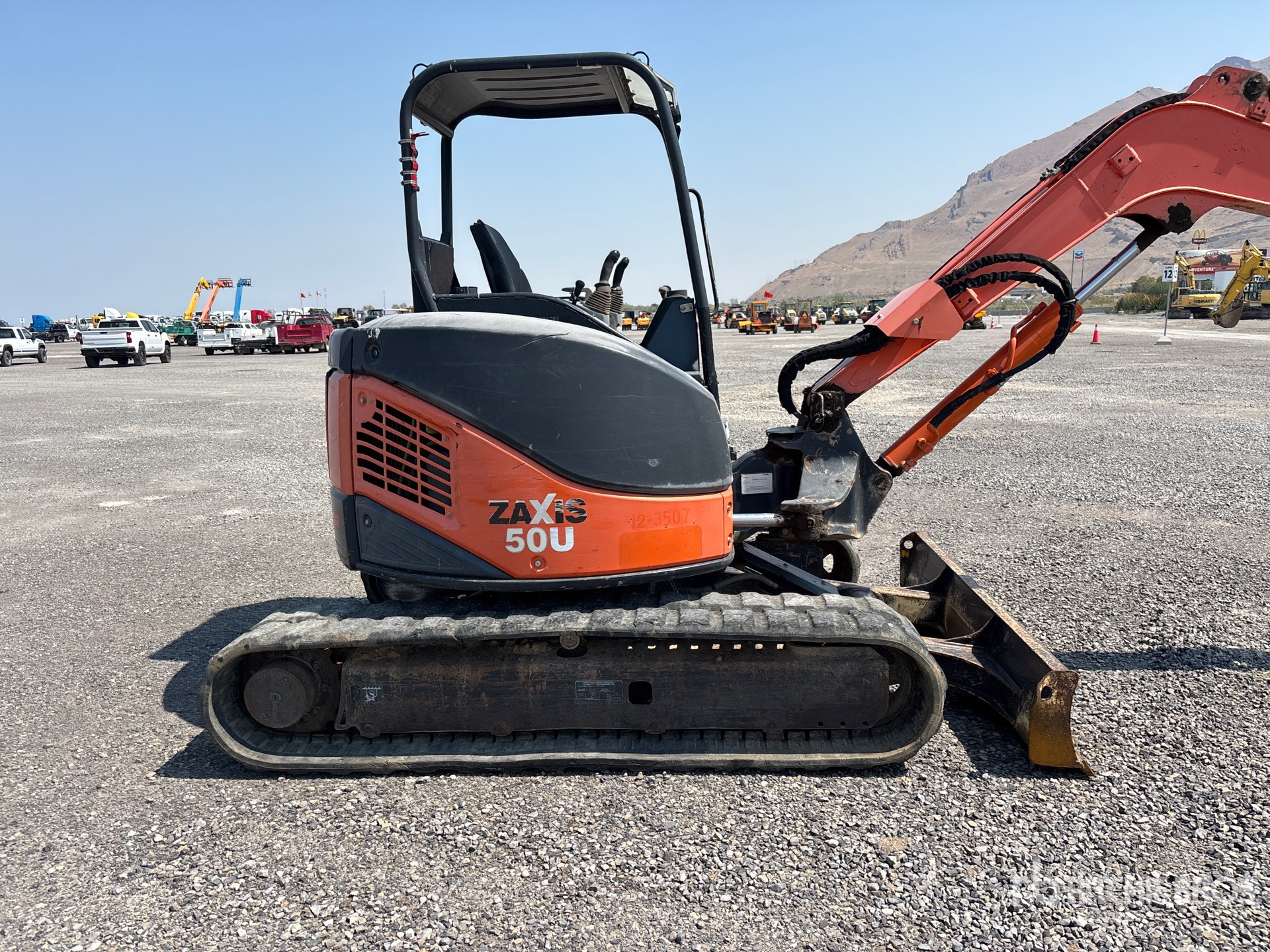 2012 Hitachi ZX50U-3