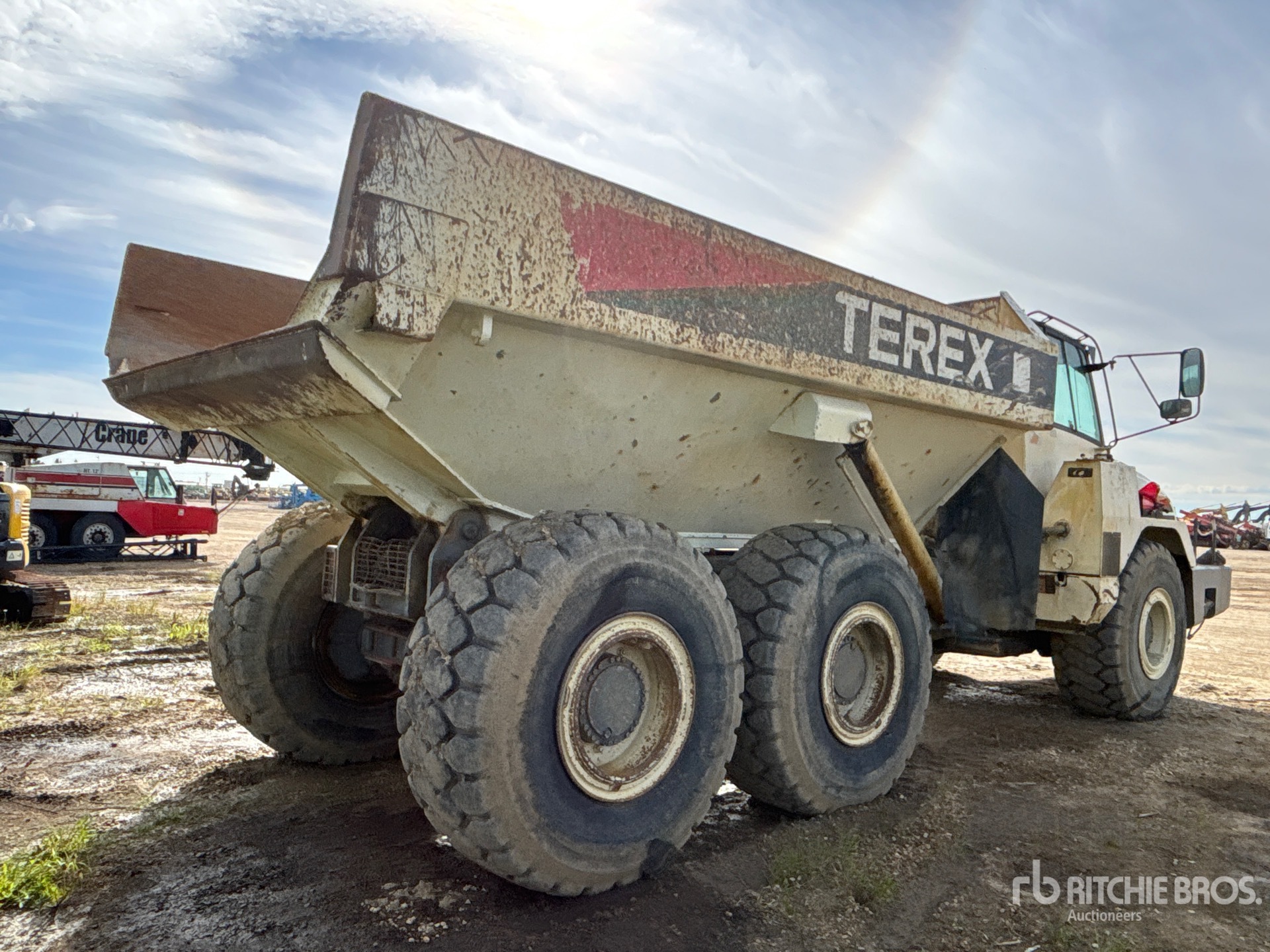 General Appearance with Picture, Right Rear Corner