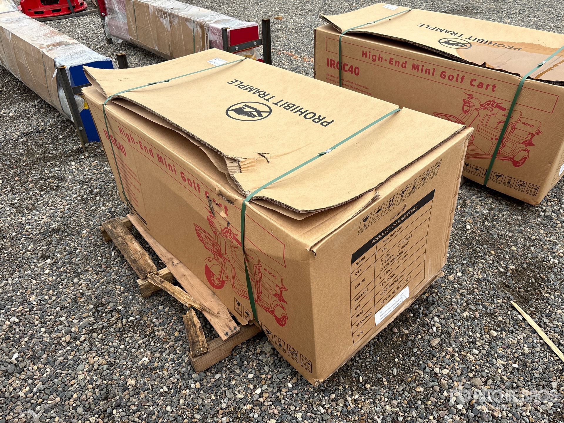 General Appearance with Picture, Right Rear Corner