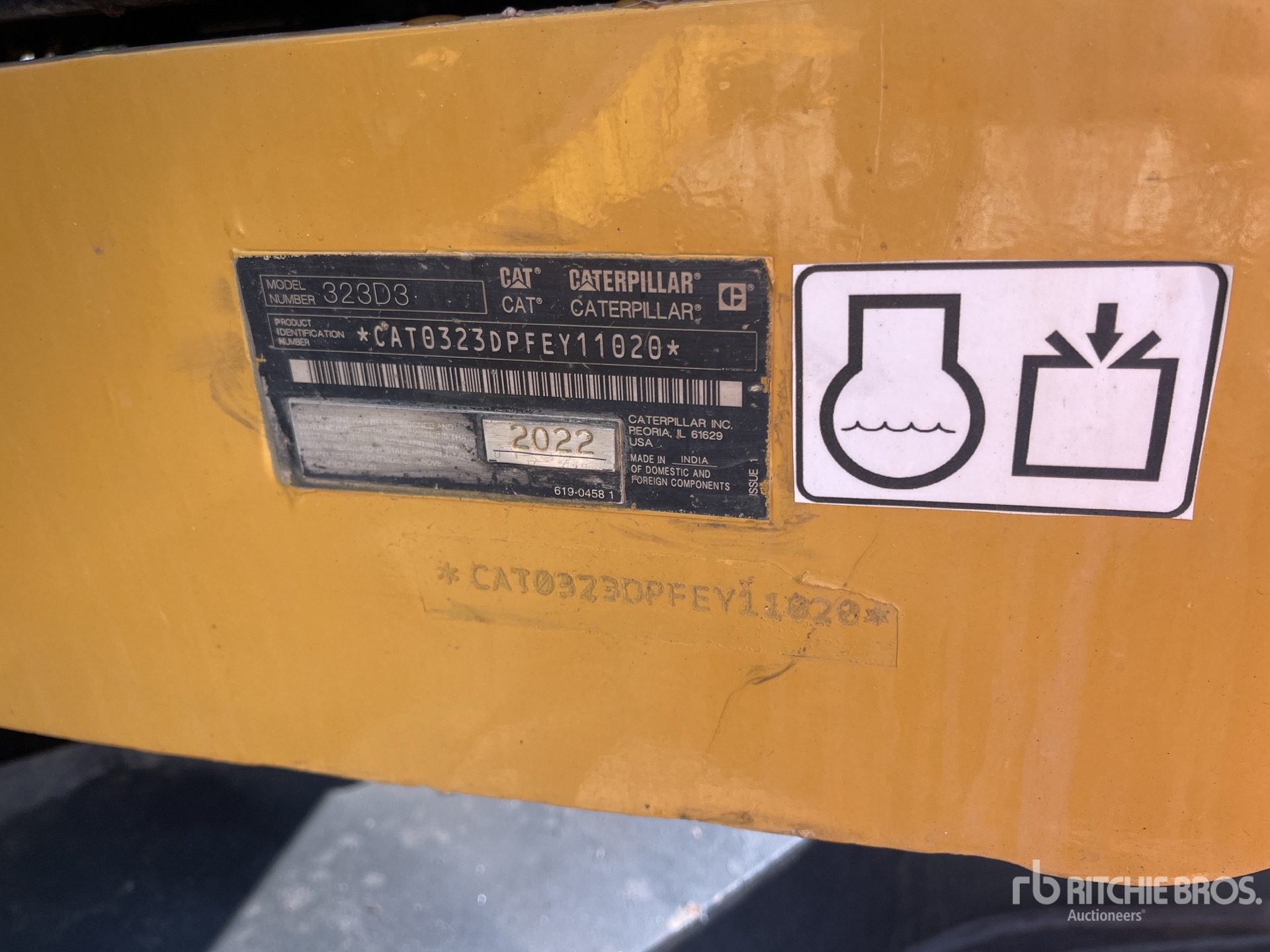 2022 Caterpillar 323D3