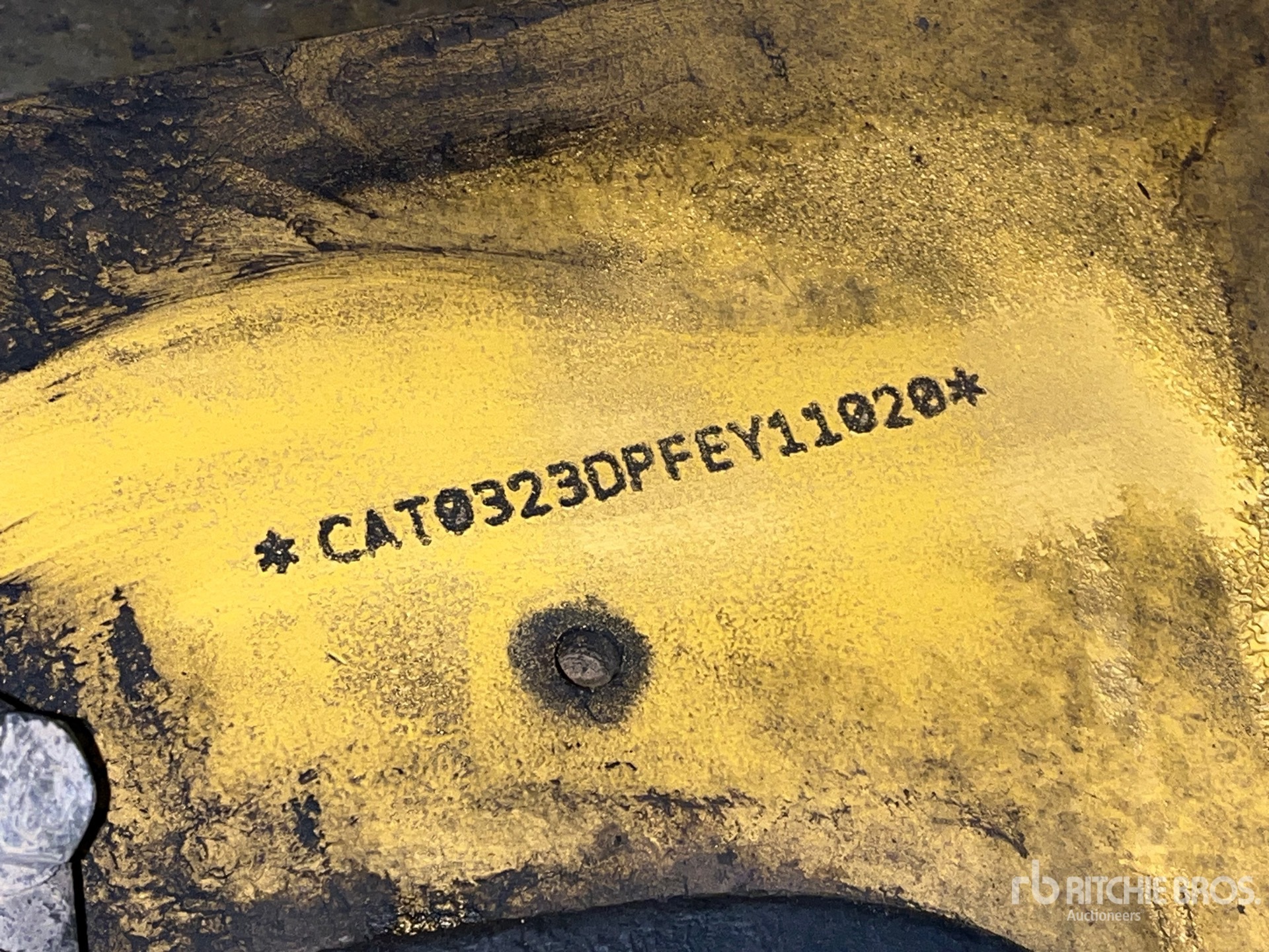 2022 Caterpillar 323D3