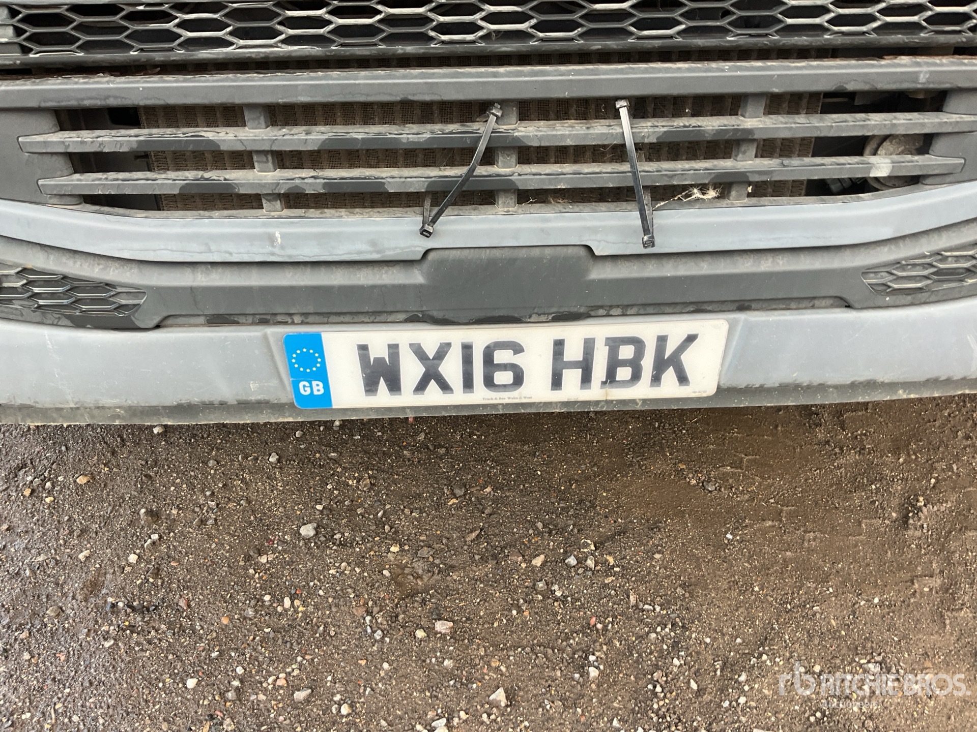 Photo of 2016 Volvo FM420