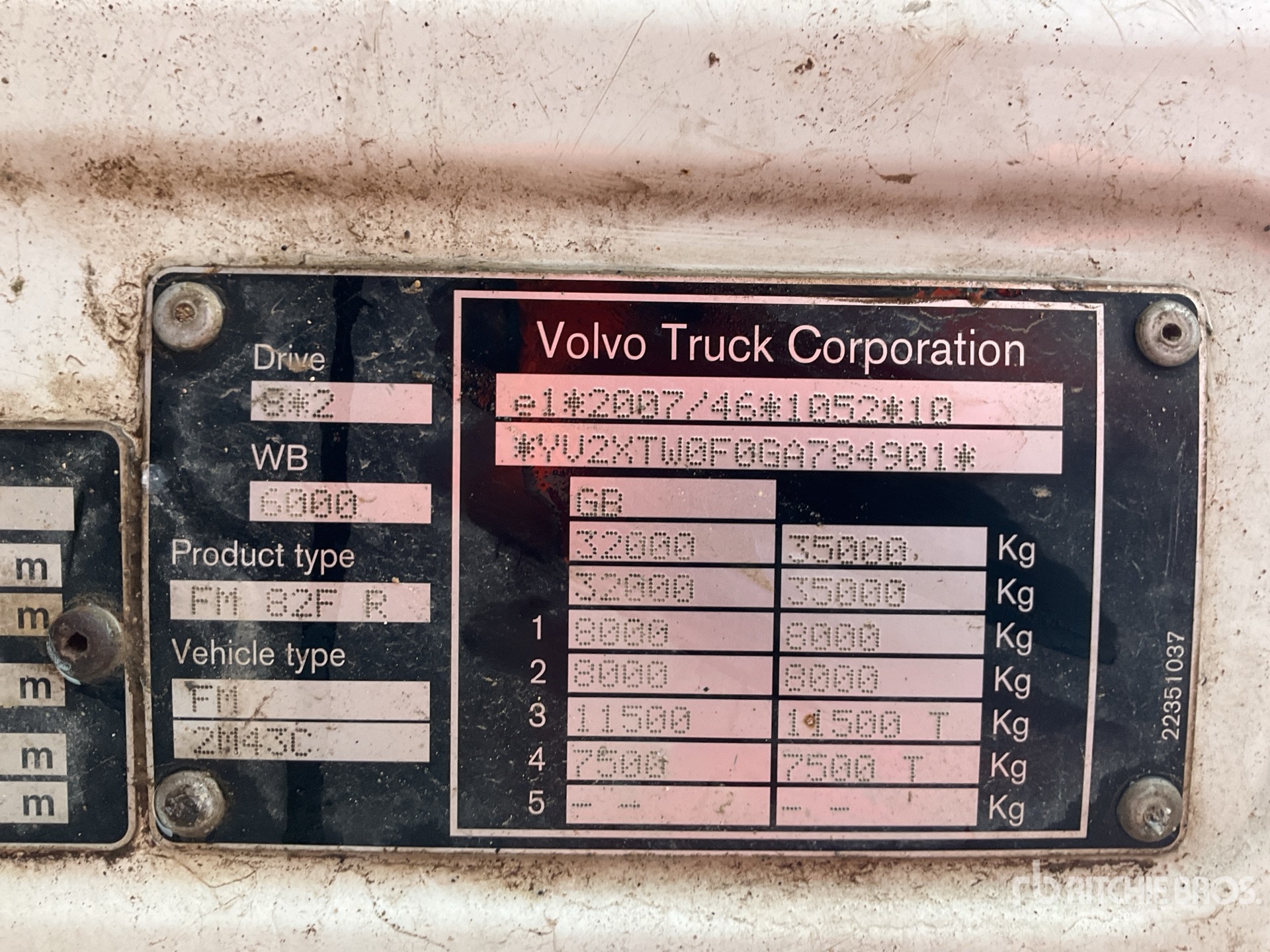 2016 Volvo FM420