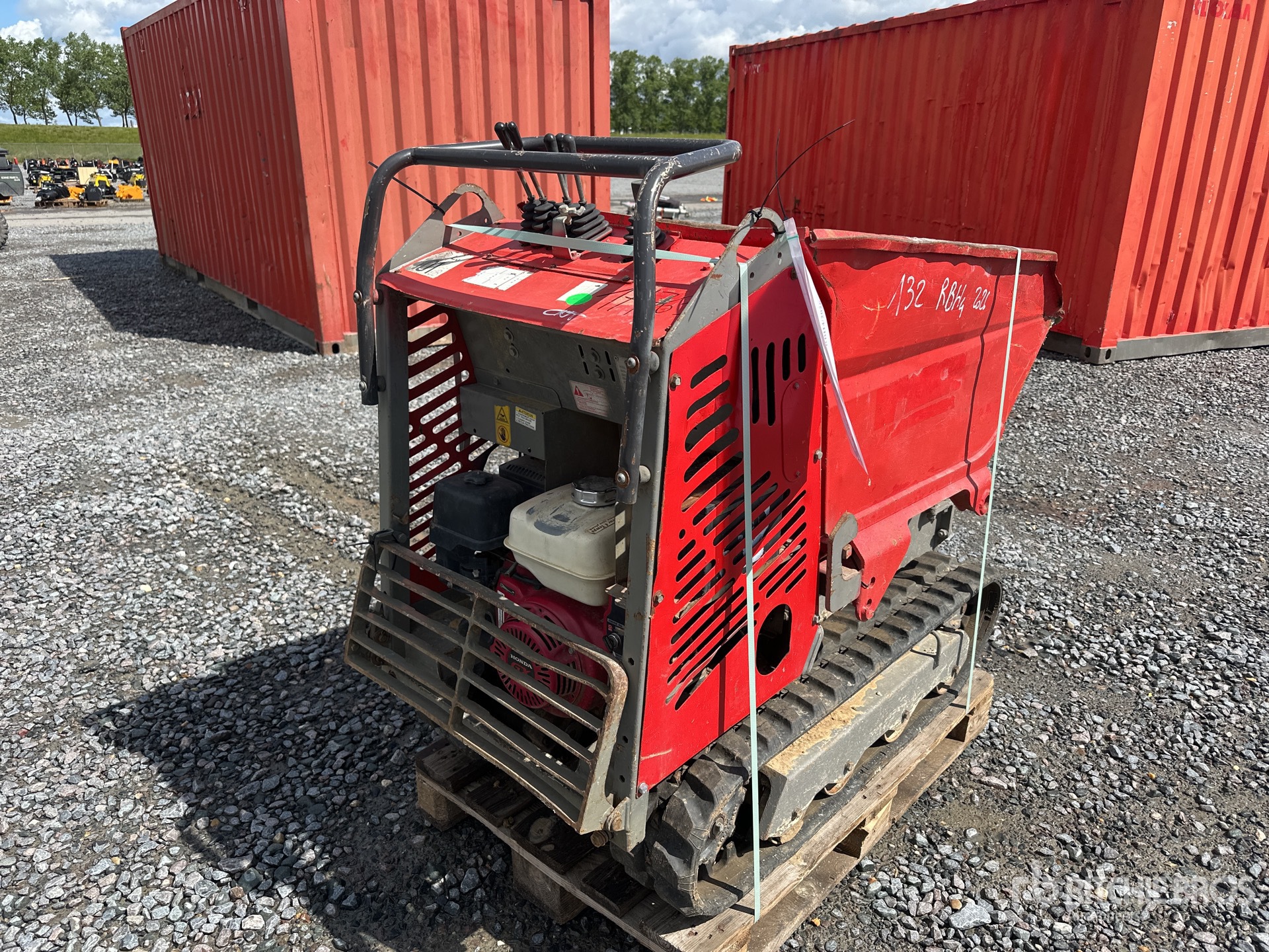 General Appearance with Picture, Right Rear Corner